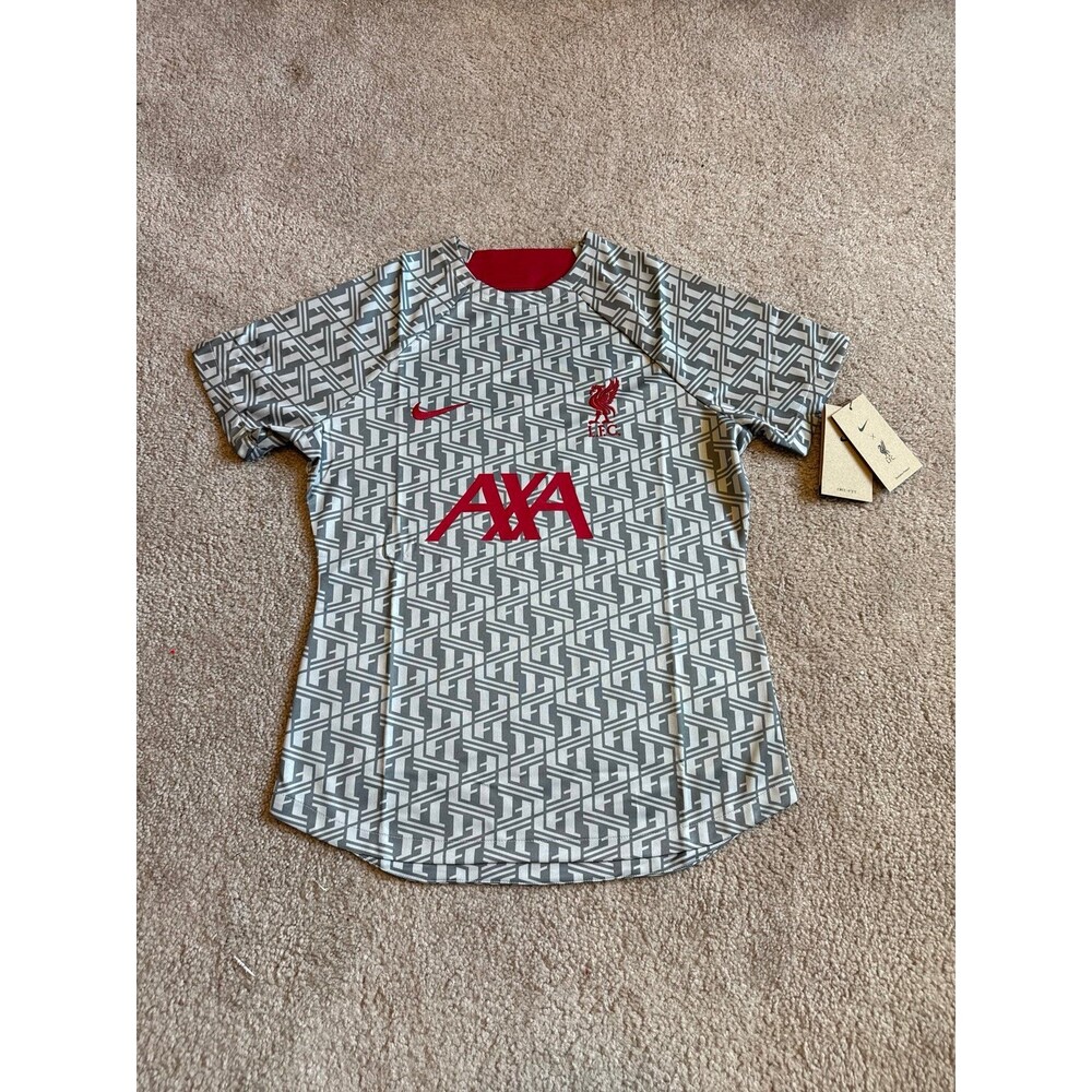 Liverpool Women’s NWT Nike Warmup Jersey Size Small